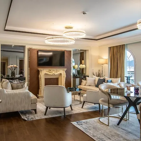 Xheko Imperial Luxury & 5* טיראנה