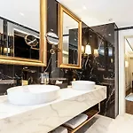 Xheko Imperial Luxury & فندق تيرانا