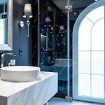 Xheko Imperial Luxury & فندق تيرانا