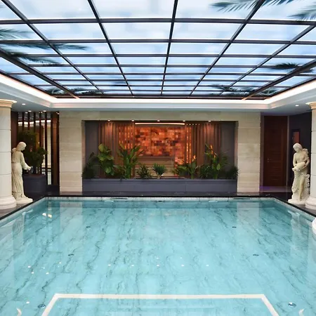 Xheko Imperial Luxury & Szálloda