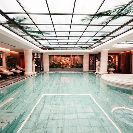 Xheko Imperial Luxury & فندق 5*