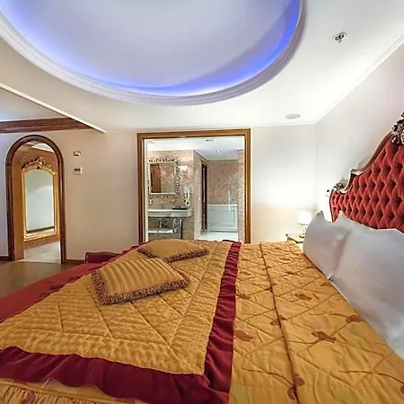 Xheko Imperial Luxury & Ξενοδοχείο Τίρανα