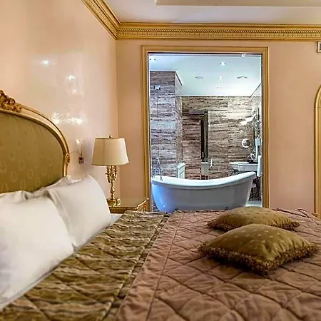 Ξενοδοχείο Xheko Imperial Luxury & Τίρανα