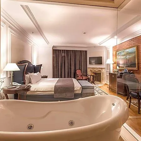 Xheko Imperial Luxury & 5* Τίρανα