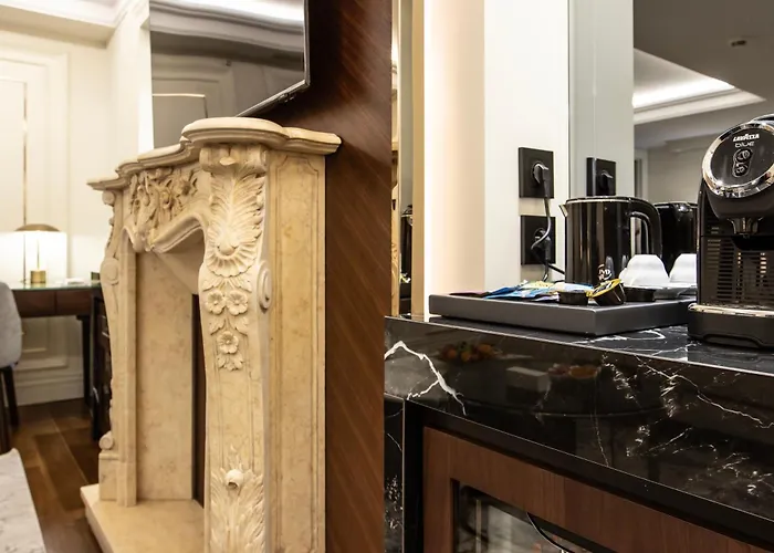 酒店 Xheko Imperial Luxury & 地拉那