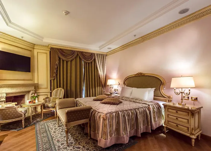 Xheko Imperial Luxury & 地拉那